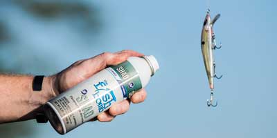 Spray the Fish Bomb on your lure or bait